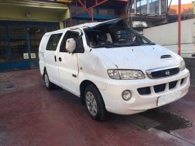 Hyunda Starex 2.5 CRDİ  dingil komple Çıkma 