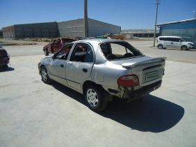 Hyundai Accent  1.5 - 1.3 ( Yumurta Kasa ) Yarım Motor Çıkma 