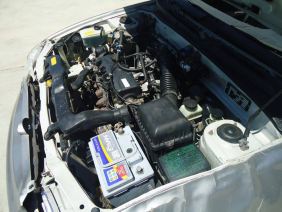Hyundai Accent  1.5 - 1.3 ( Yumurta Kasa ) Yarım Motor Çıkma 