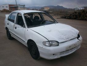 Hyundai Accent  1.5 - 1.3 ( Yumurta Kasa ) Yarım Motor Çıkma 