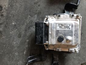 Kia Rio Motor Beyni Çıkma 39111-03855